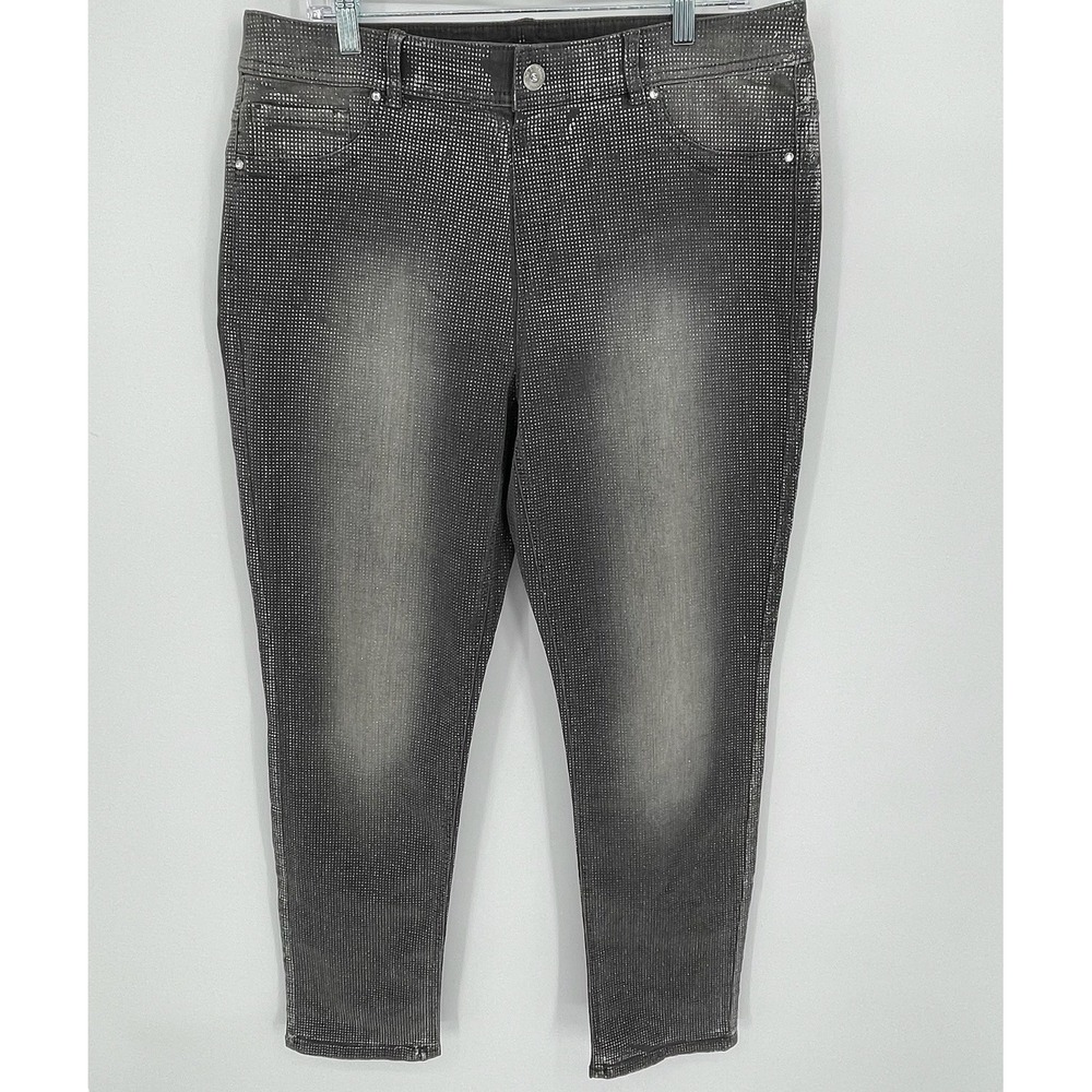 Chico's Women's Gray Metallic Studded So Slimming Ankle Jeans Size 2 (LG; 12-14)